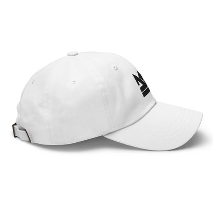 Model Exclusive hat