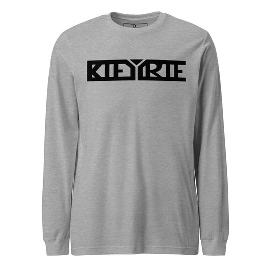 Model KTEYRTE Exclusive Long Sleeve Tee